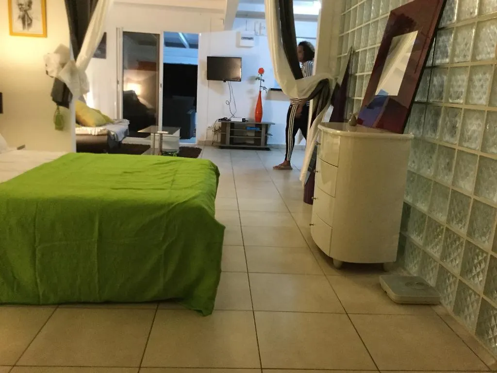 Le Gite Les Haut De La Marina Villa Basse-Terre